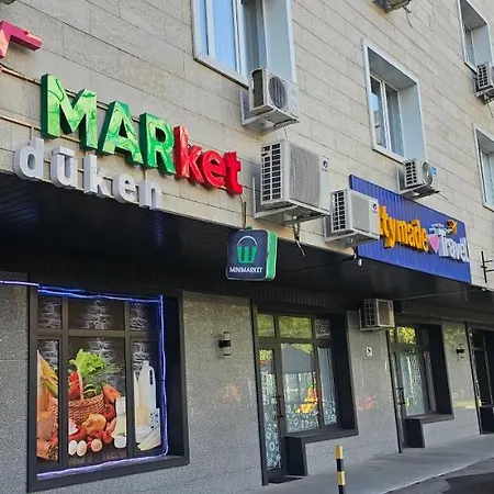 One Bedroom Apartment Next To Arbat In The Heart Of Almaty Exterior photo