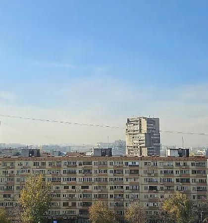 One Bedroom Apartment Next To Arbat In The Heart Of Almaty Exterior photo